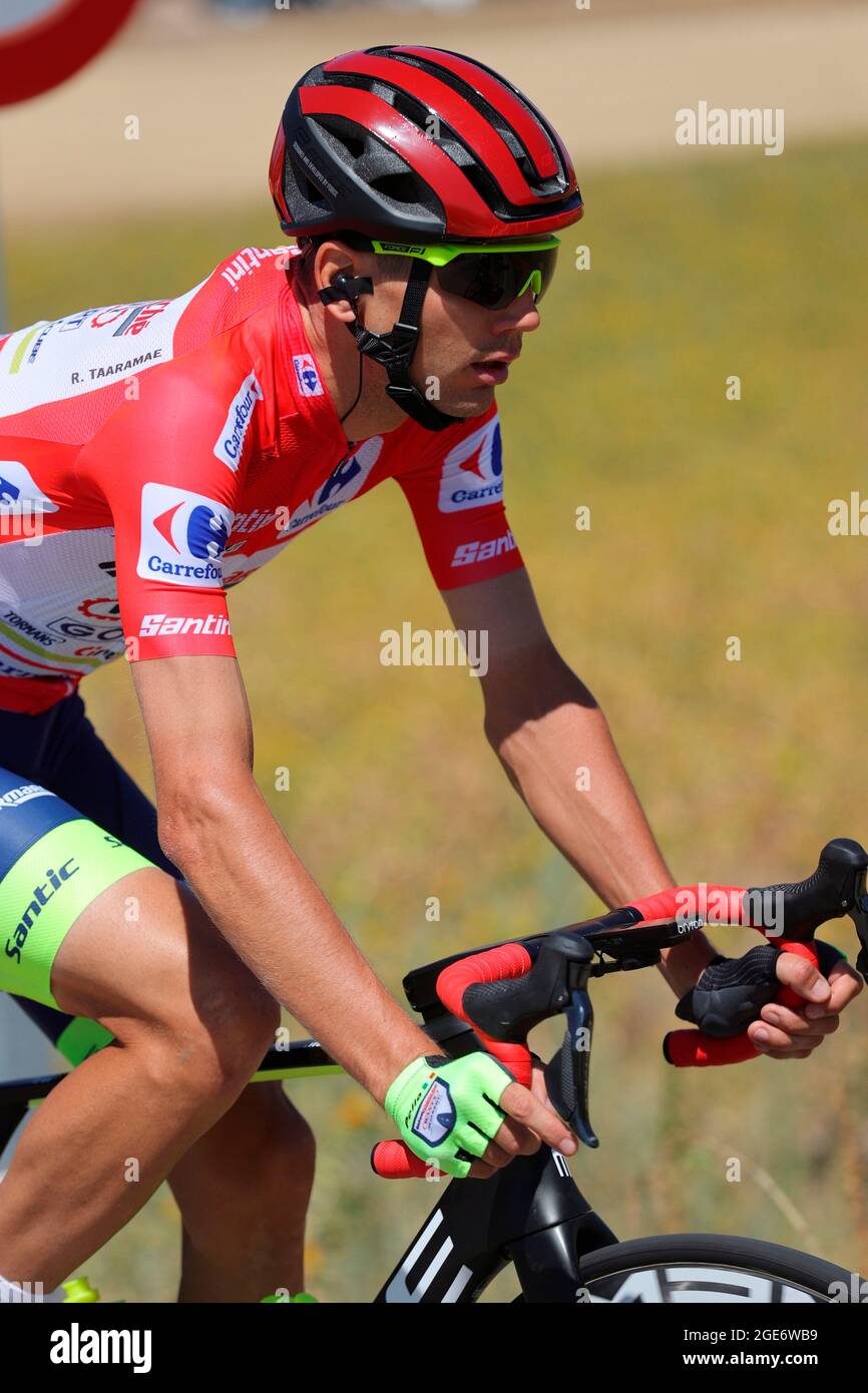 molina-de-aragon-guadalajara-spain-17-august-2021-overall-leader-estonian-cyclist-rein-taaramae-from-intermarche-wanty-gobert-materiaux-team-in-action-during-the-4th-stage-of-the-spanish-cycling-vuelta-a-1639-kilometers-journey-between-burgo-de-osma-and-molina-de-aragon-spain-17-august-2021-efe-manuel-bruque-credit-efe-news-agencyalamy-live-news-2GE6WB9.jpg