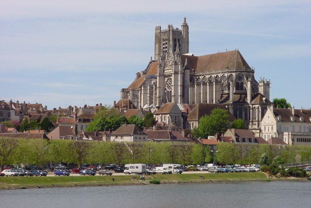 1024px-1240-Auxerre.jpg