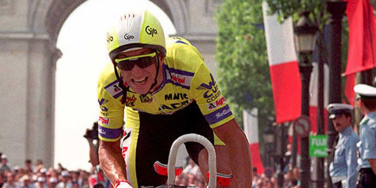 greg-lemond-of-the-us-rides-on-the-champs-elysees-in-a-23-news-photo-51550912-1559322597.jpg