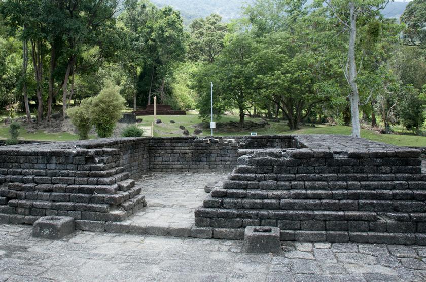 Lembah_Bujang_2.jpg