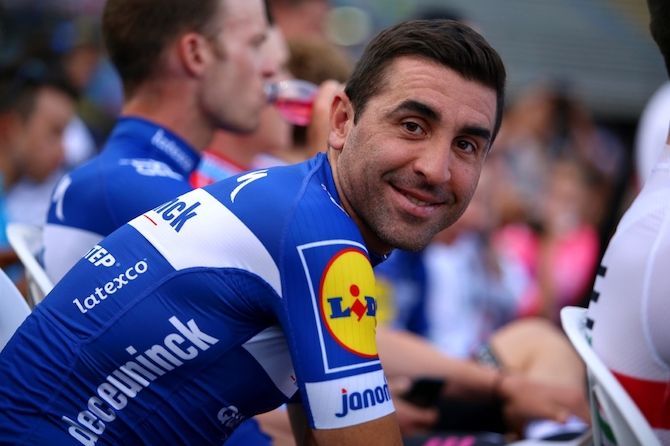 www.cyclingnews.com