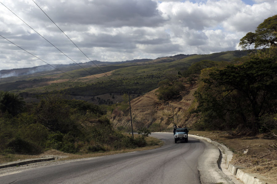yateras_73F4825-copy.jpg