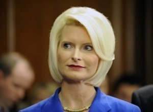 s-CALLISTA-GINGRICH-NEWT-GINGRICHS-WIFE-large300.jpg