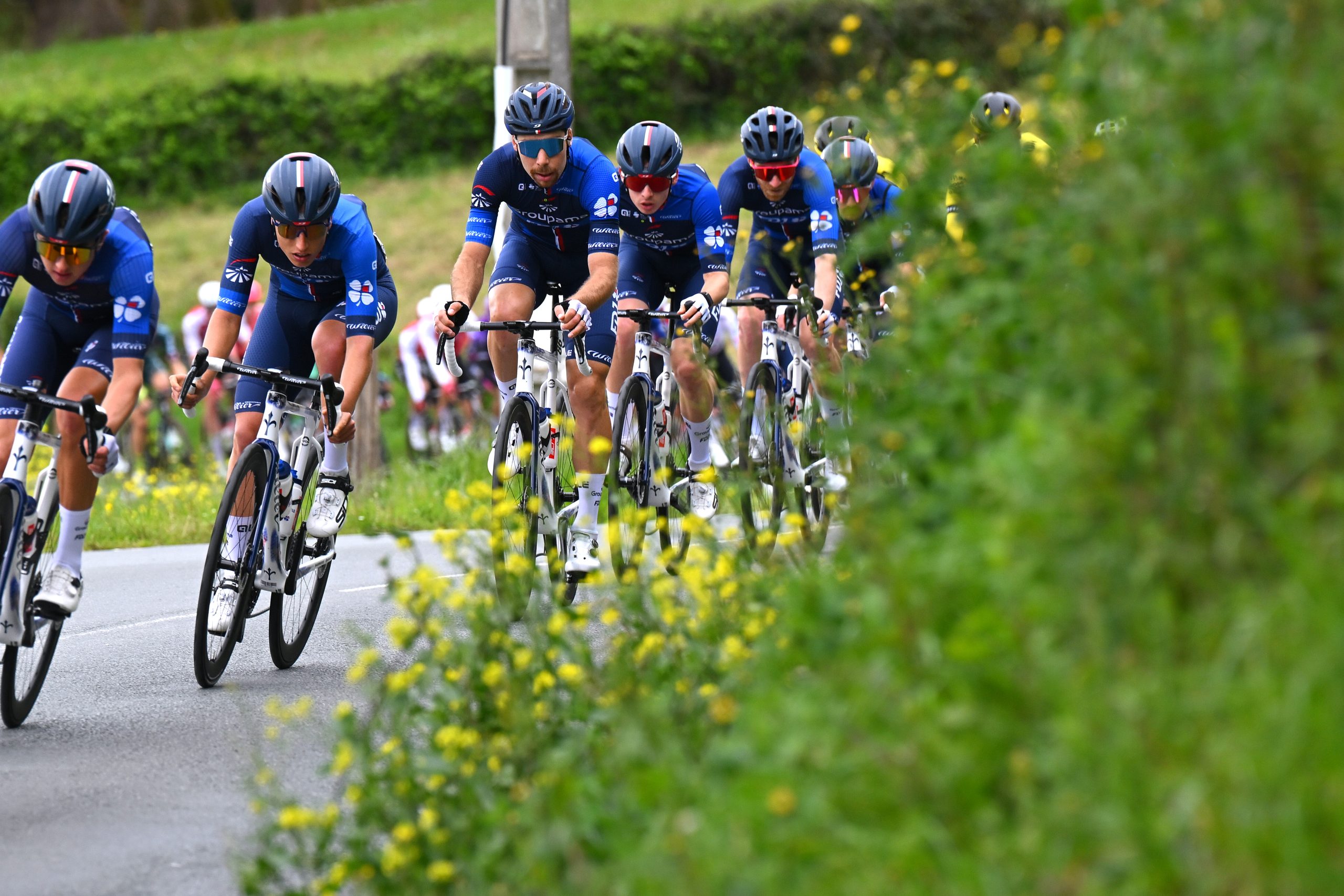 www.equipecycliste-groupama-fdj.fr