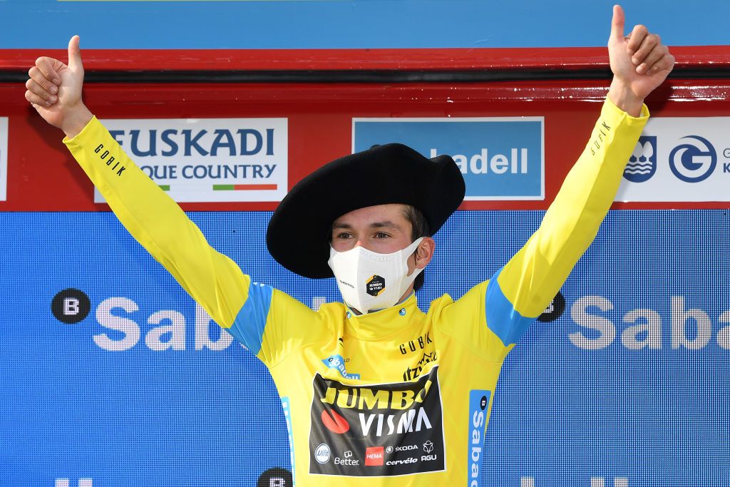 www.cyclingnews.com