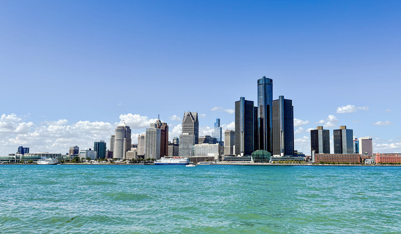 Detroit-Skyline-from-Windsor-2025-09-01.jpg