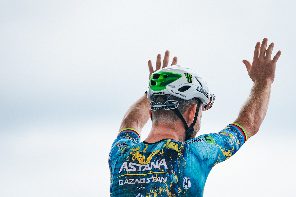 www.cyclingnews.com