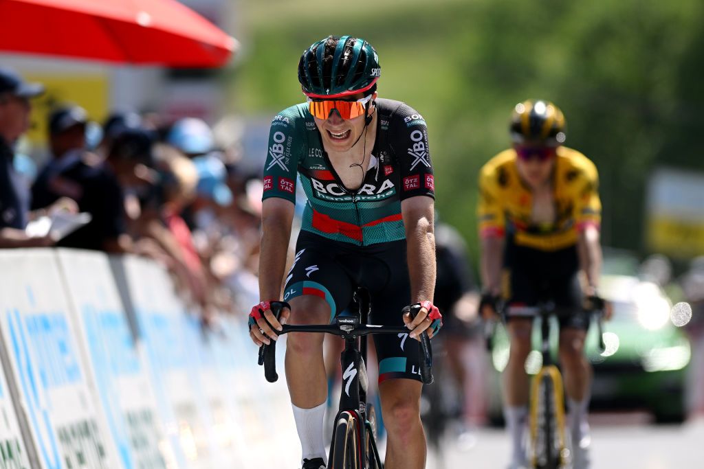 www.cyclingnews.com