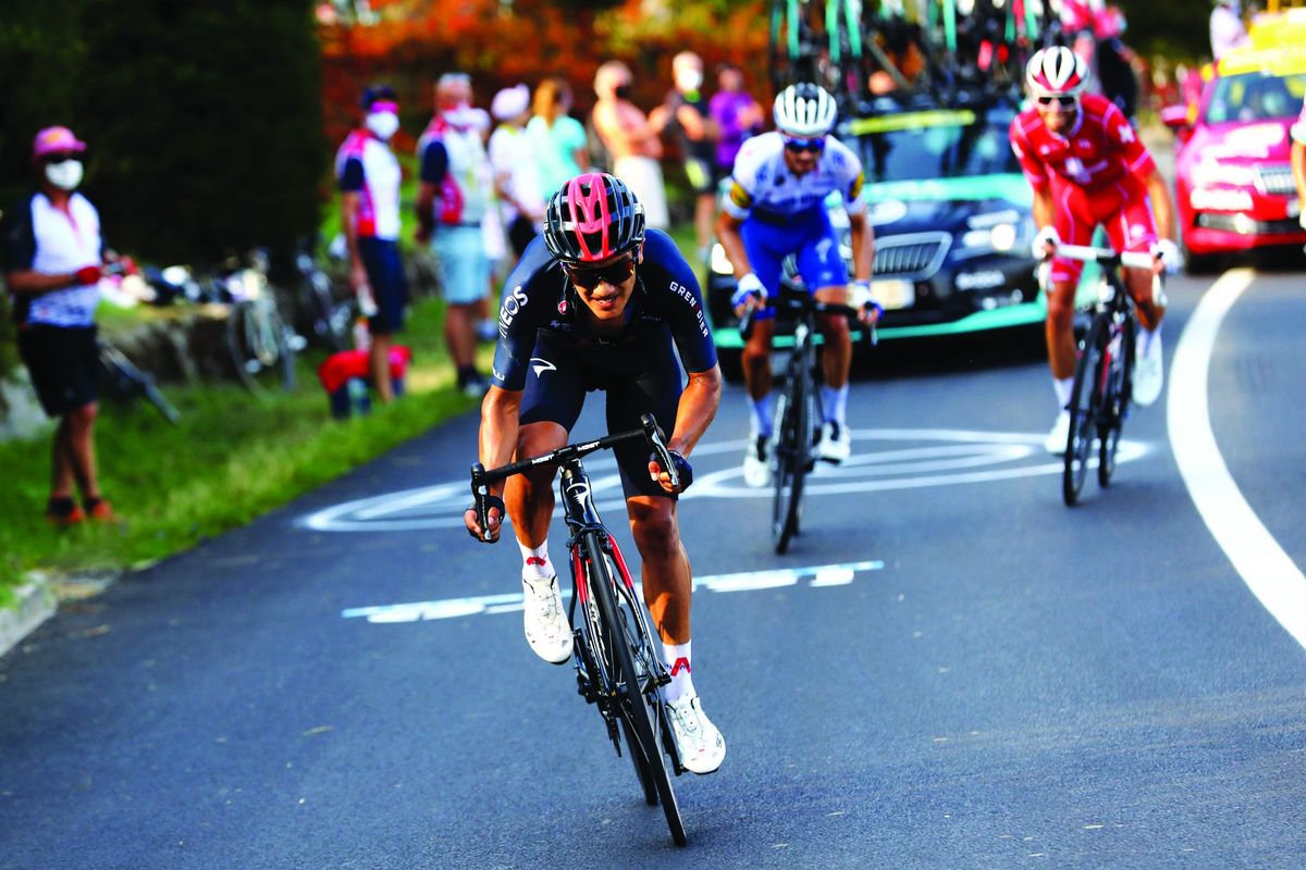 www.cyclingweekly.com