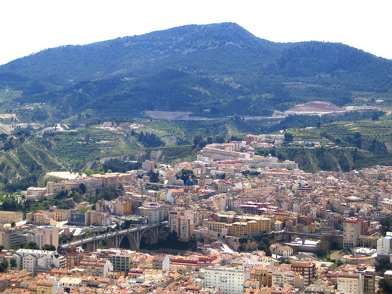 Alcoi_vista_a%C3%A8ria.jpg