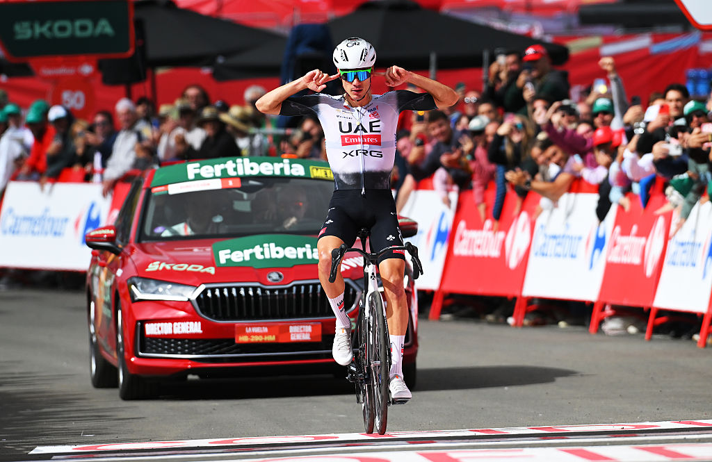 www.cyclingnews.com