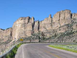 Day19-PowderRiverPassBehind.jpg
