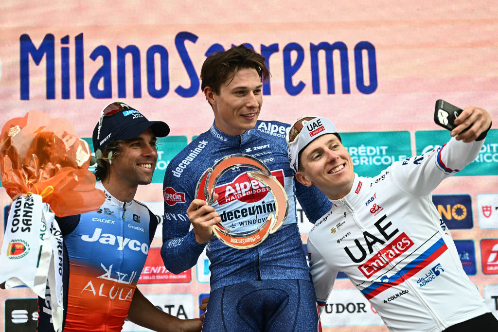 www.cyclingnews.com