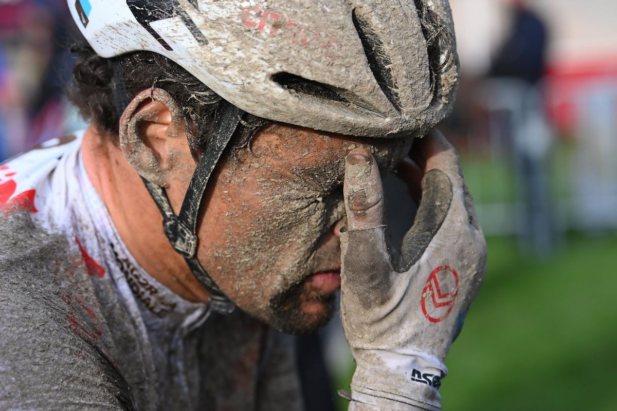 www.cyclingnews.com