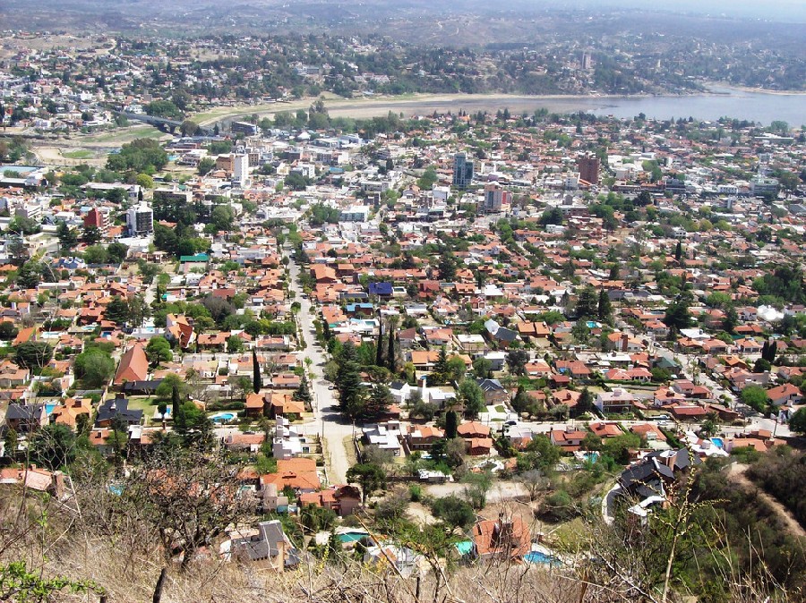 villa-carlos-paz-1381986855-L.jpg