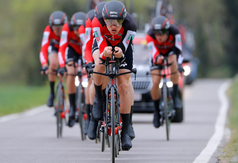 www.cyclingnews.com