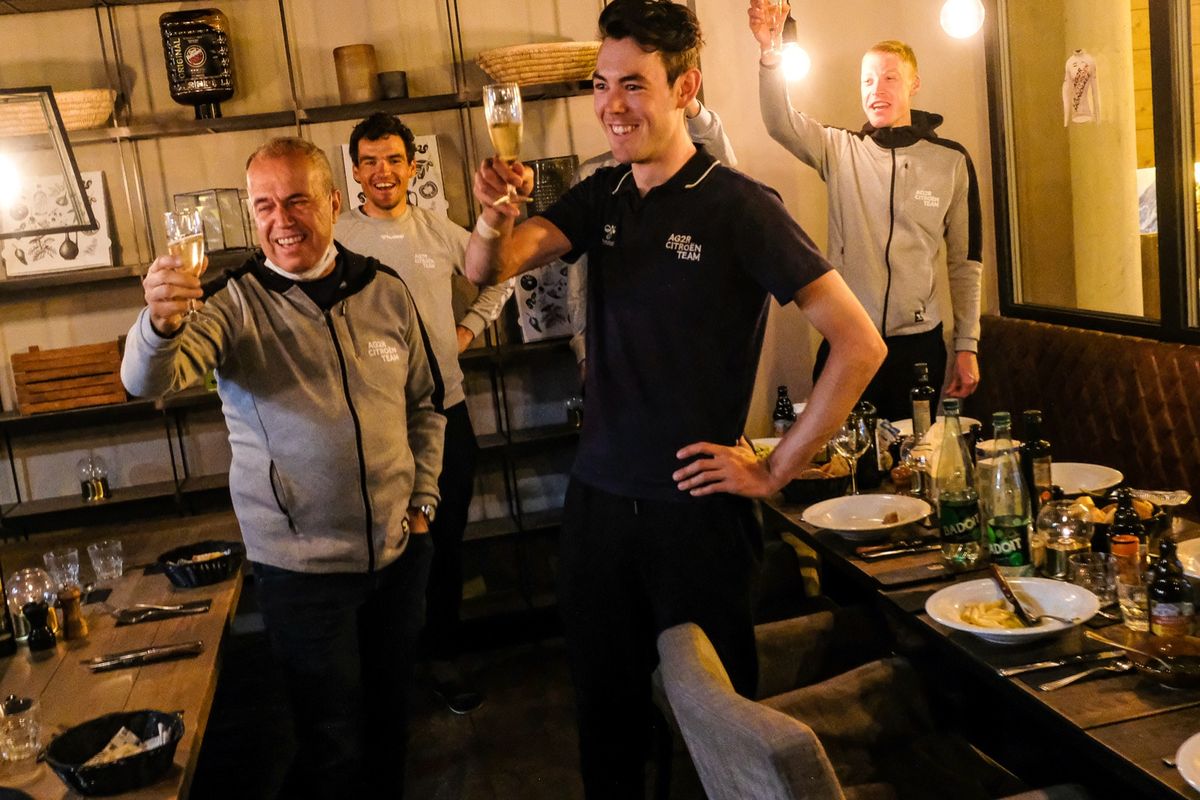 www.cyclingnews.com