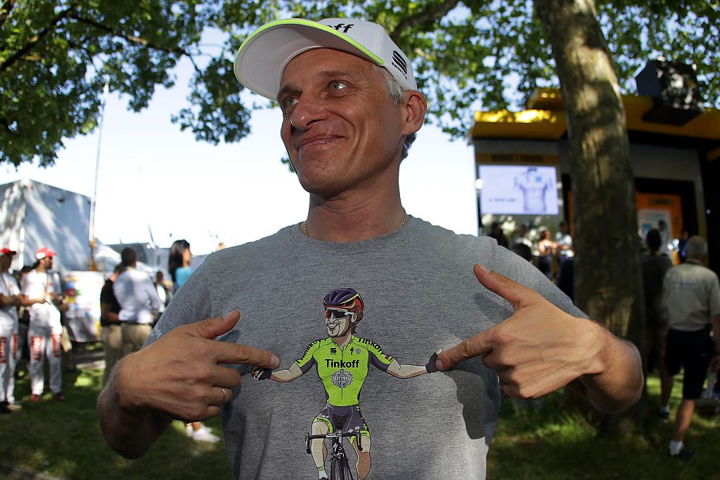 www.cyclingnews.com
