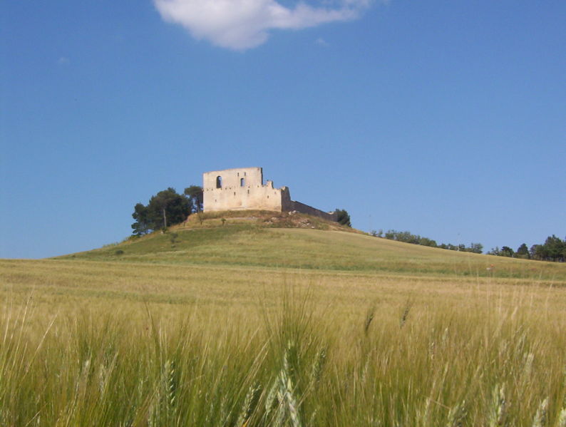 Castellogravina.jpg
