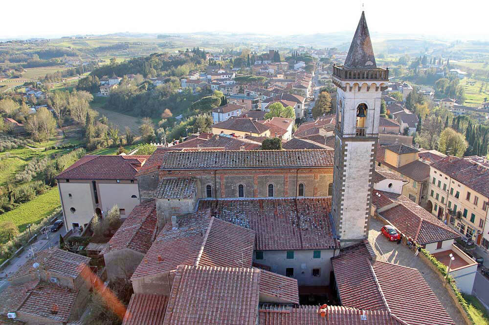 vinci_village_tuscany.jpg