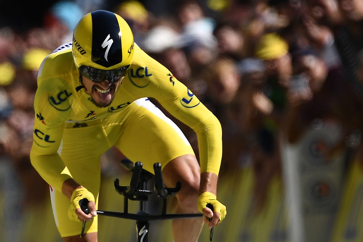 www.cyclingweekly.com