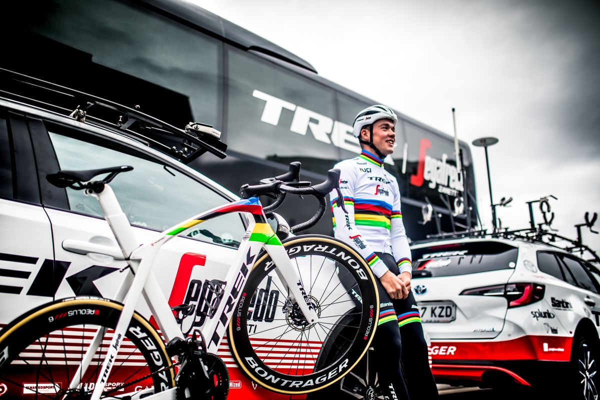 www.cyclingnews.com