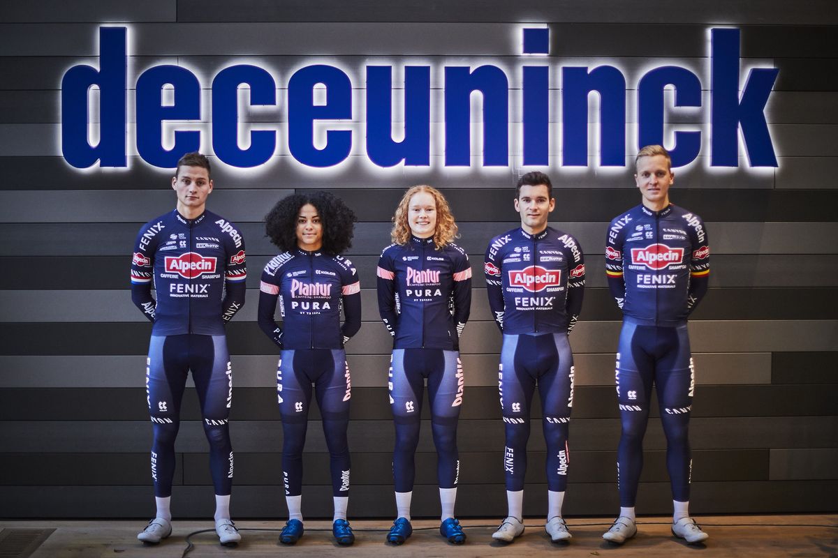 www.cyclingnews.com