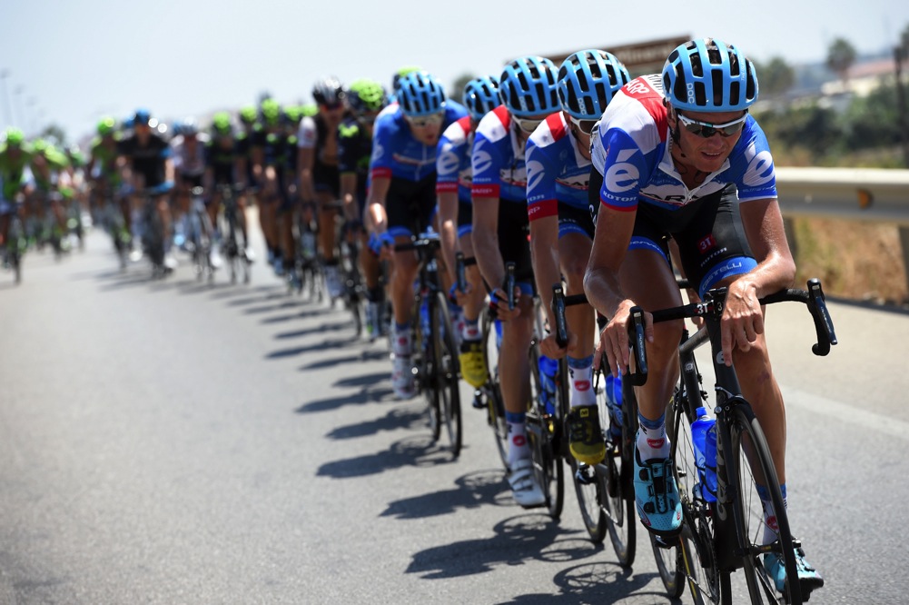 200-Garmin-Sharp.jpg