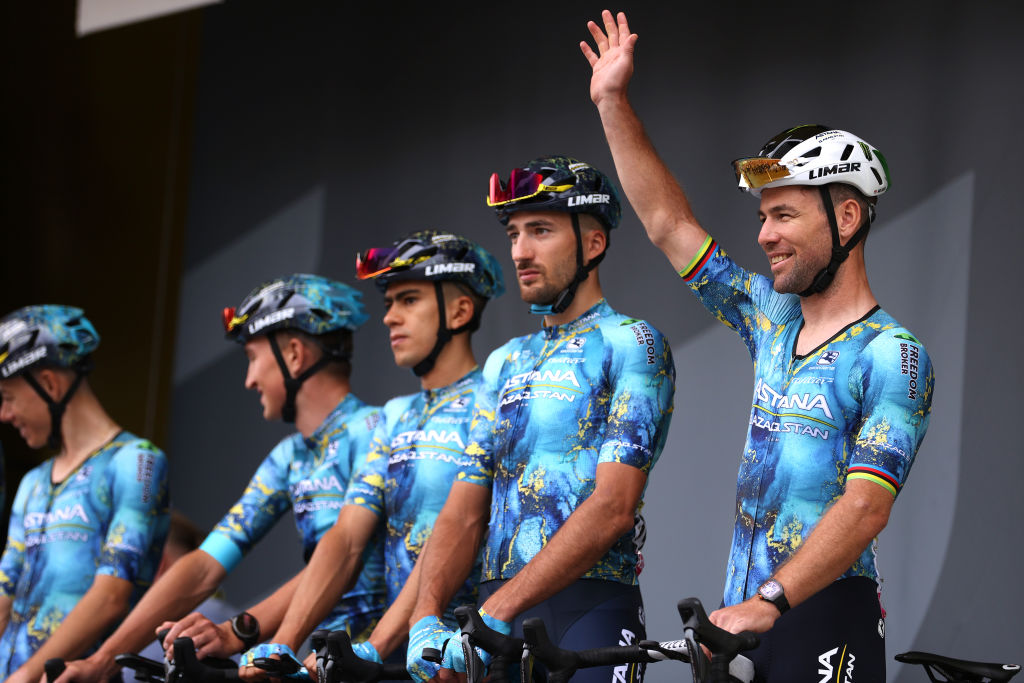 www.cyclingnews.com