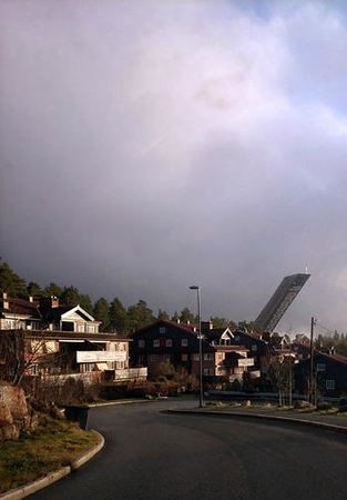 holmenkollen-ski-museum.jpg