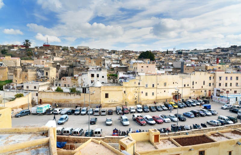view-fes-el-bali-medina-morocco-fez-jan-oview-old-102127560.jpg
