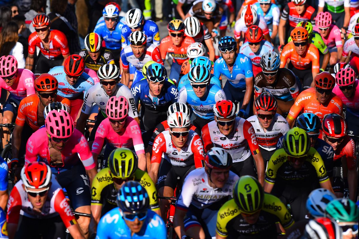 www.cyclingnews.com