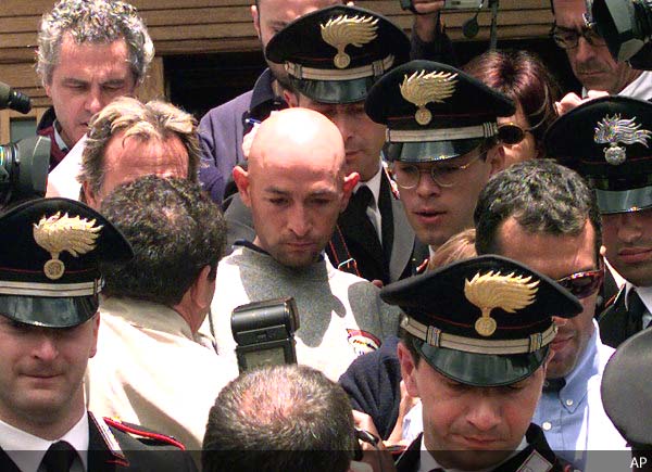 Pantani-Madonna-di-Campiglio.jpg
