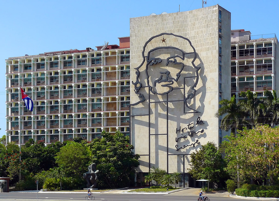 Plaza-de-La-Revolucion-.jpg