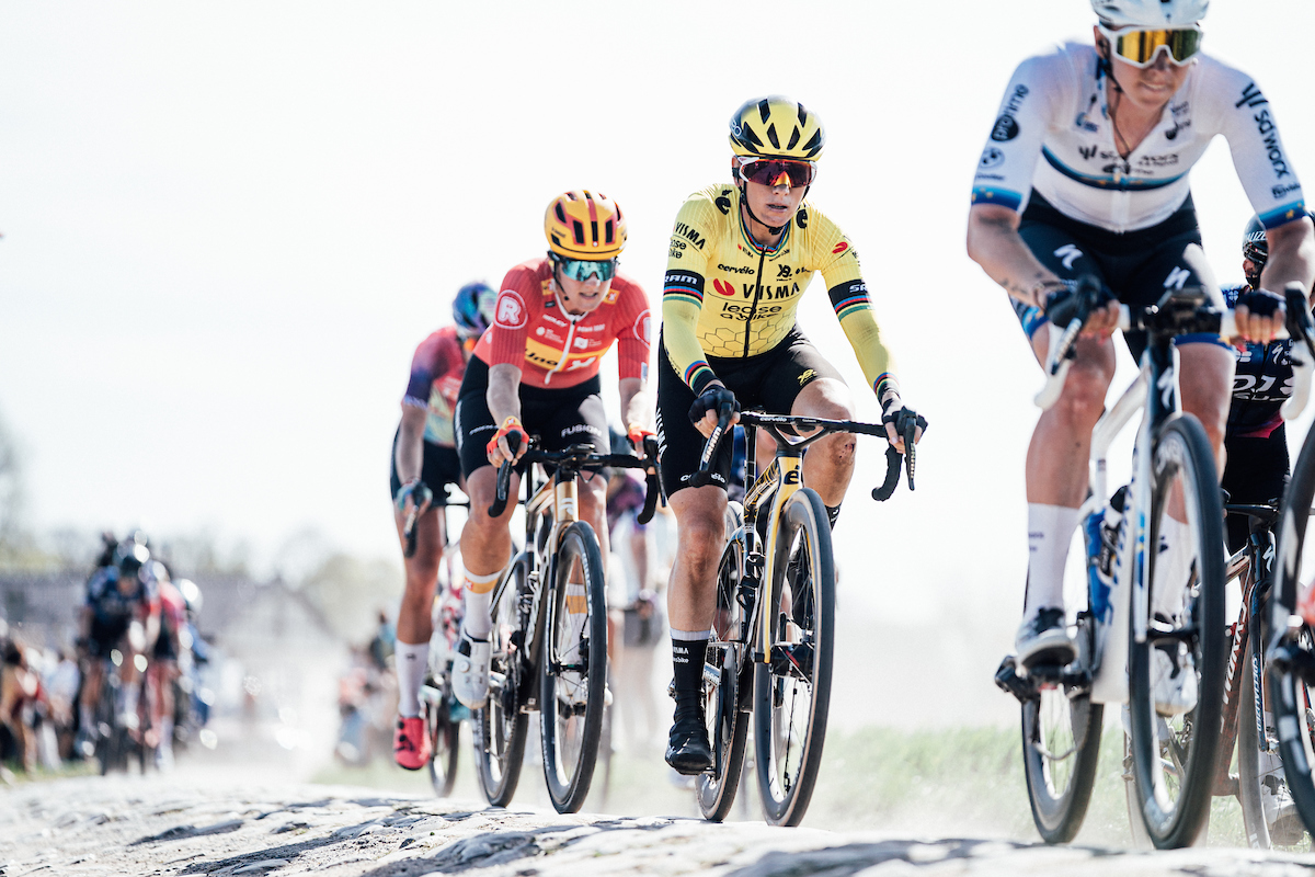 www.cyclingnews.com