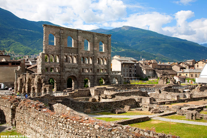 italy_140920110317_3.jpg
