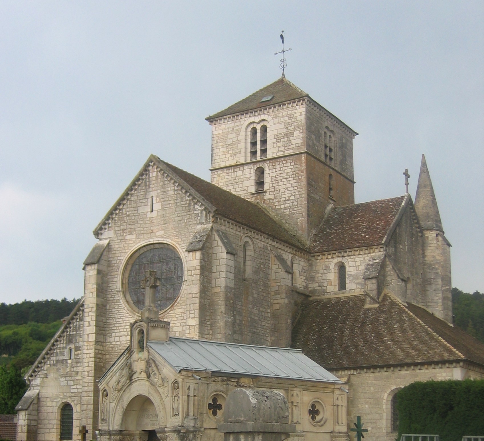 St_Symphorien_Nuits-St-Georges.jpg