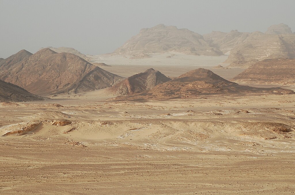 1024px-Sinai_desert.jpg