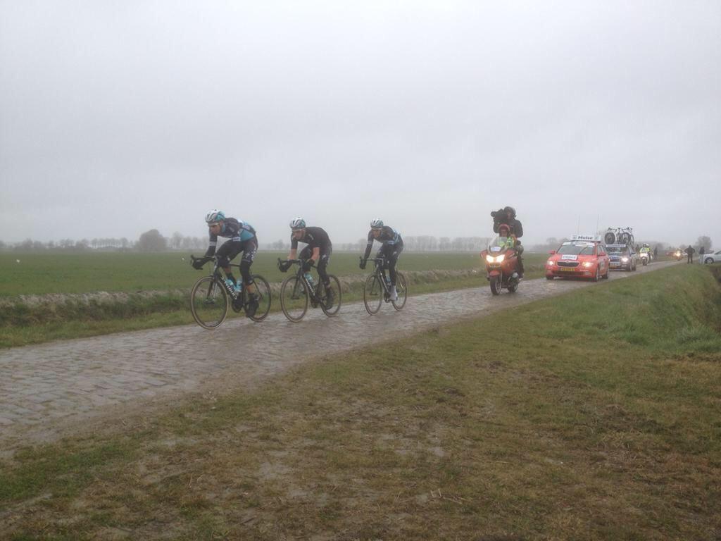 CAoNEQ8XIAAeVxm.jpg:large