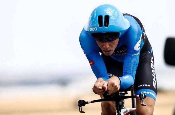 BddzkLUCQAANMWq.jpg:medium