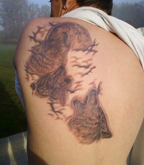 three-wolf-moon-tattoo.jpg