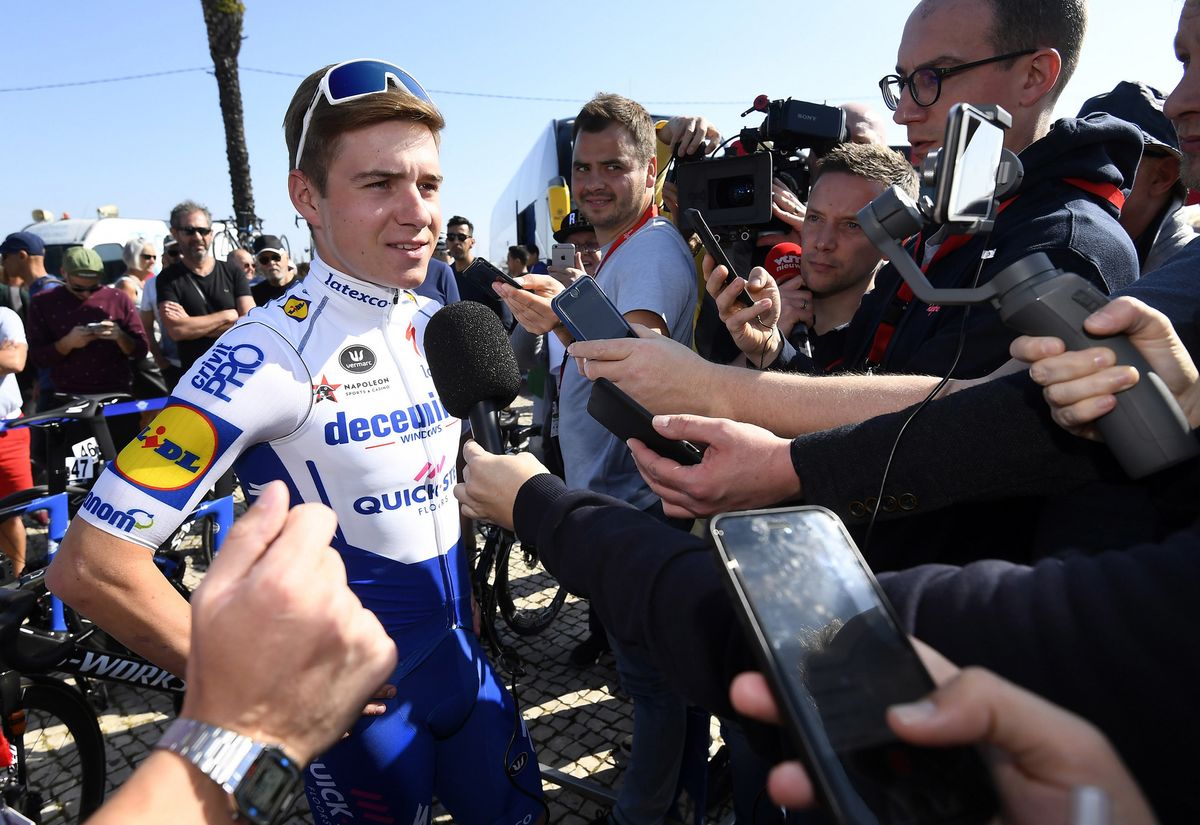 www.cyclingnews.com