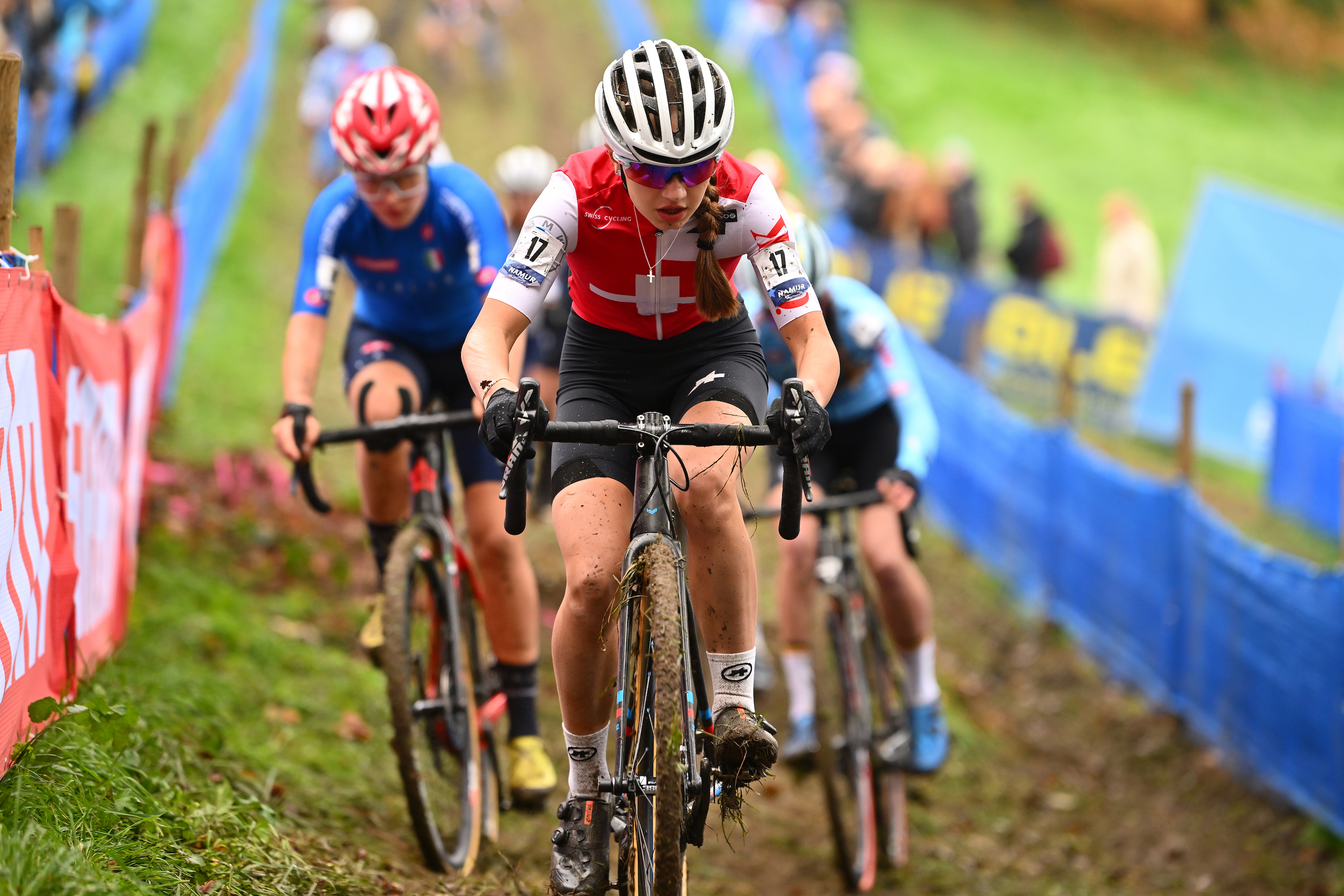 www.cyclingweekly.com