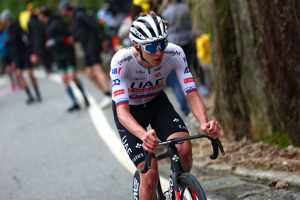 www.cyclingnews.com