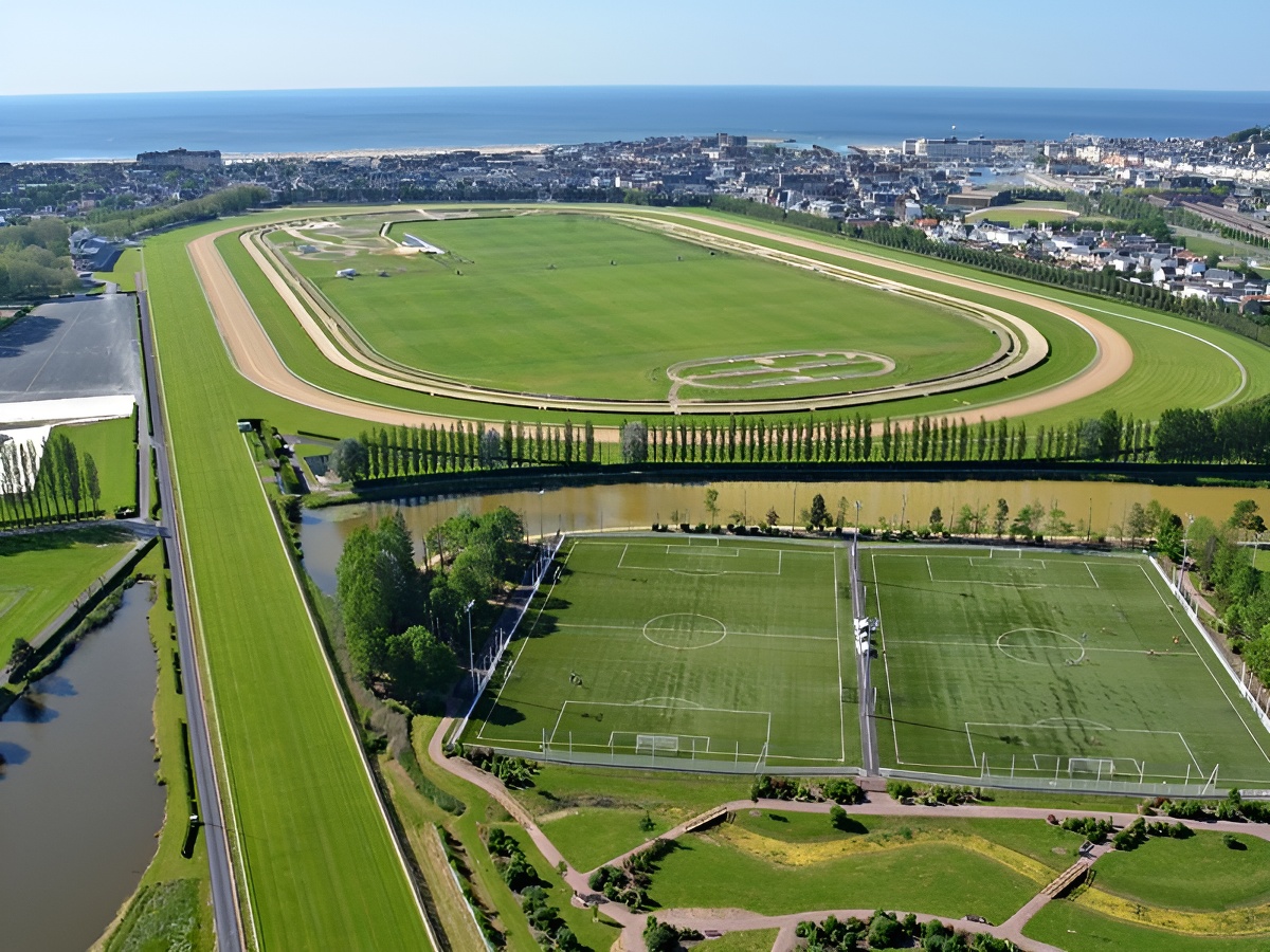 Deauville-La-Touques--Patrice-Le-Bris.jpg