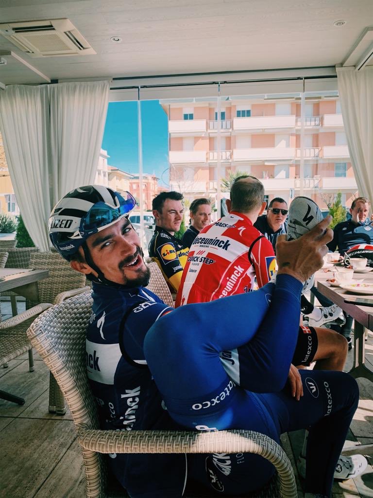 D1hIT9HW0AEW8pD.jpg:large