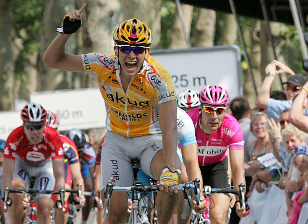 gerald-ciolek-of-team-akud-arnold-celebrates-victory-over-thirdplace-picture-id53151580