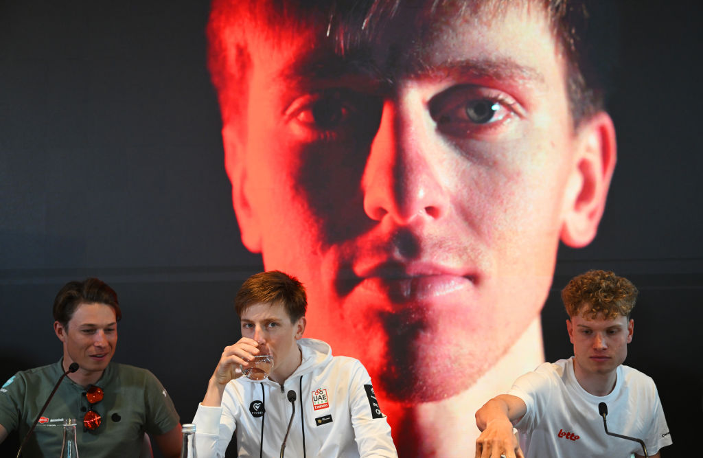 www.cyclingnews.com