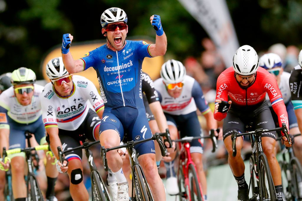 www.cyclingnews.com