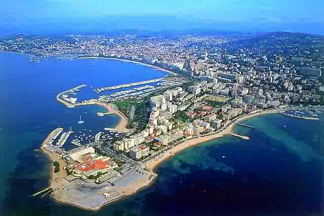 Cannes-City-Skyline-France-Mediterranean.jpg